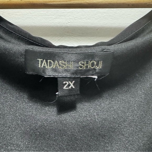 Tadashi Shoji Scoop Neck Long Sleeve Midi Dress Size 2x - Picture 7 of 9